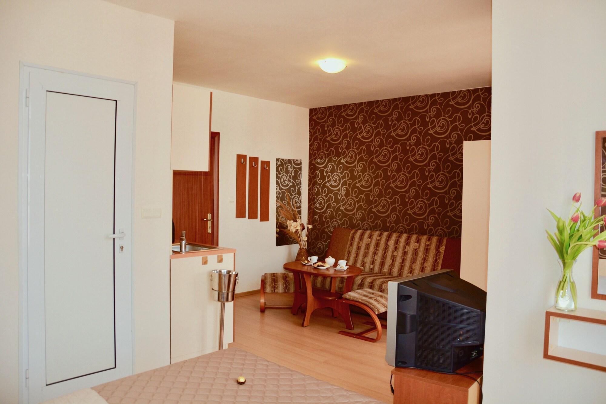 Rainbow 2 Holiday Complex Sunny Beach Exterior foto
