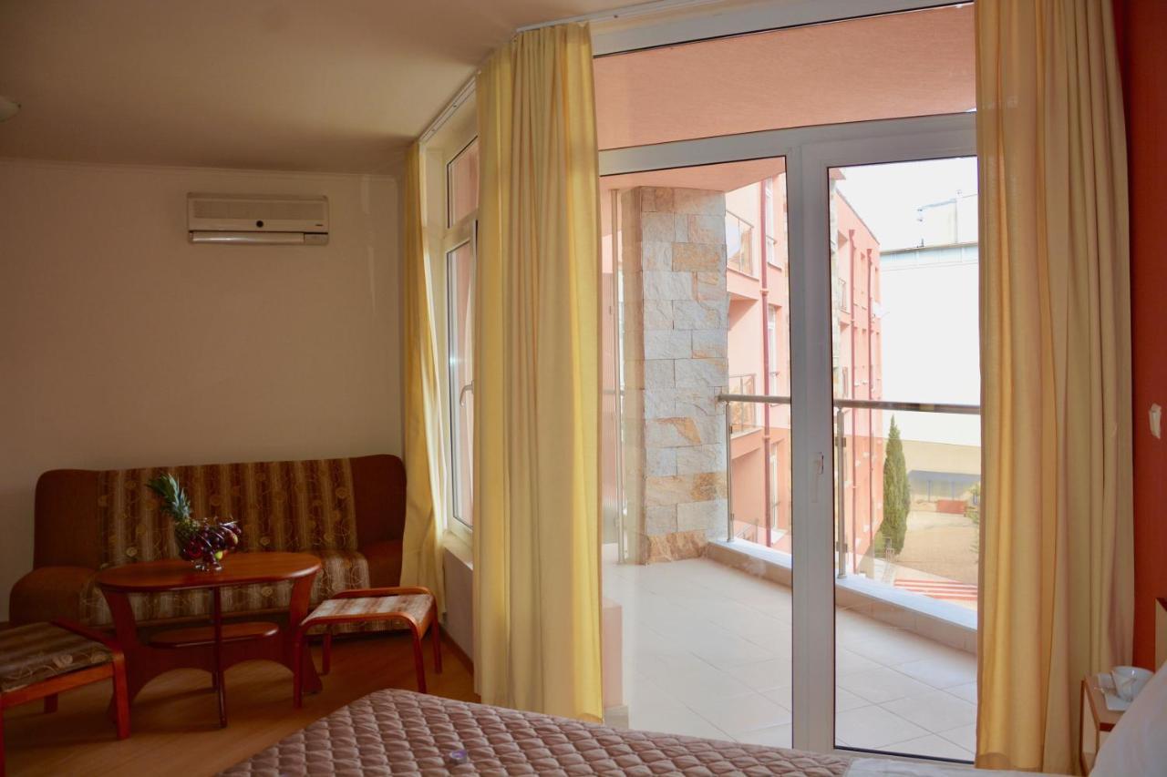 Rainbow 2 Holiday Complex Sunny Beach Exterior foto